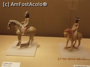 [P31] Xi'an, Muzeul de Istorie Shaanxi, ceramică tricoloră, dinastia Tang » foto by mprofeanu
 - 
<span class="allrVoted glyphicon glyphicon-heart hidden" id="av782867"></span>
<a class="m-l-10 hidden" id="sv782867" onclick="voting_Foto_DelVot(,782867,20766)" role="button">șterge vot <span class="glyphicon glyphicon-remove"></span></a>
<a id="v9782867" class=" c-red"  onclick="voting_Foto_SetVot(782867)" role="button"><span class="glyphicon glyphicon-heart-empty"></span> <b>LIKE</b> = Votează poza</a> <img class="hidden"  id="f782867W9" src="/imagini/loader.gif" border="0" /><span class="AjErrMes hidden" id="e782867ErM"></span>