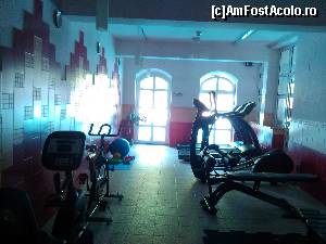 [P22] Sala de fitness » foto by dorgo
 - 
<span class="allrVoted glyphicon glyphicon-heart hidden" id="av683512"></span>
<a class="m-l-10 hidden" id="sv683512" onclick="voting_Foto_DelVot(,683512,20865)" role="button">șterge vot <span class="glyphicon glyphicon-remove"></span></a>
<a id="v9683512" class=" c-red"  onclick="voting_Foto_SetVot(683512)" role="button"><span class="glyphicon glyphicon-heart-empty"></span> <b>LIKE</b> = Votează poza</a> <img class="hidden"  id="f683512W9" src="/imagini/loader.gif" border="0" /><span class="AjErrMes hidden" id="e683512ErM"></span>