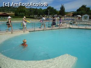 [P11] piscine cu jacuzzi pe margine » foto by buterfly*
 - 
<span class="allrVoted glyphicon glyphicon-heart hidden" id="av782443"></span>
<a class="m-l-10 hidden" id="sv782443" onclick="voting_Foto_DelVot(,782443,20927)" role="button">șterge vot <span class="glyphicon glyphicon-remove"></span></a>
<a id="v9782443" class=" c-red"  onclick="voting_Foto_SetVot(782443)" role="button"><span class="glyphicon glyphicon-heart-empty"></span> <b>LIKE</b> = Votează poza</a> <img class="hidden"  id="f782443W9" src="/imagini/loader.gif" border="0" /><span class="AjErrMes hidden" id="e782443ErM"></span>