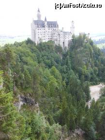 [P04] Castelele Bavariei - Neuschwanstein, castelul din basmele copilariei. » foto by iulianic
 - 
<span class="allrVoted glyphicon glyphicon-heart hidden" id="av377079"></span>
<a class="m-l-10 hidden" id="sv377079" onclick="voting_Foto_DelVot(,377079,20953)" role="button">șterge vot <span class="glyphicon glyphicon-remove"></span></a>
<a id="v9377079" class=" c-red"  onclick="voting_Foto_SetVot(377079)" role="button"><span class="glyphicon glyphicon-heart-empty"></span> <b>LIKE</b> = Votează poza</a> <img class="hidden"  id="f377079W9" src="/imagini/loader.gif" border="0" /><span class="AjErrMes hidden" id="e377079ErM"></span>