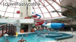 [P22] Aquapark Nymphaea Oradea - vedere de ansamblu asupra centrului clădirii.  » foto by bogumil
 - 
<span class="allrVoted glyphicon glyphicon-heart hidden" id="av788813"></span>
<a class="m-l-10 hidden" id="sv788813" onclick="voting_Foto_DelVot(,788813,21004)" role="button">șterge vot <span class="glyphicon glyphicon-remove"></span></a>
<a id="v9788813" class=" c-red"  onclick="voting_Foto_SetVot(788813)" role="button"><span class="glyphicon glyphicon-heart-empty"></span> <b>LIKE</b> = Votează poza</a> <img class="hidden"  id="f788813W9" src="/imagini/loader.gif" border="0" /><span class="AjErrMes hidden" id="e788813ErM"></span>