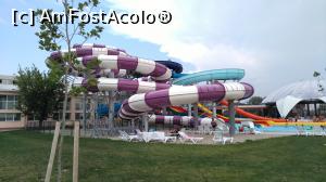 [P08] Aquapark Nymphaea Oradea - toboganul de 200 metri...  » foto by bogumil
 - 
<span class="allrVoted glyphicon glyphicon-heart hidden" id="av788793"></span>
<a class="m-l-10 hidden" id="sv788793" onclick="voting_Foto_DelVot(,788793,21004)" role="button">șterge vot <span class="glyphicon glyphicon-remove"></span></a>
<a id="v9788793" class=" c-red"  onclick="voting_Foto_SetVot(788793)" role="button"><span class="glyphicon glyphicon-heart-empty"></span> <b>LIKE</b> = Votează poza</a> <img class="hidden"  id="f788793W9" src="/imagini/loader.gif" border="0" /><span class="AjErrMes hidden" id="e788793ErM"></span>