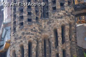 [P14] Sagrada Familia » foto by aditim
 - 
<span class="allrVoted glyphicon glyphicon-heart hidden" id="av736532"></span>
<a class="m-l-10 hidden" id="sv736532" onclick="voting_Foto_DelVot(,736532,21008)" role="button">șterge vot <span class="glyphicon glyphicon-remove"></span></a>
<a id="v9736532" class=" c-red"  onclick="voting_Foto_SetVot(736532)" role="button"><span class="glyphicon glyphicon-heart-empty"></span> <b>LIKE</b> = Votează poza</a> <img class="hidden"  id="f736532W9" src="/imagini/loader.gif" border="0" /><span class="AjErrMes hidden" id="e736532ErM"></span>