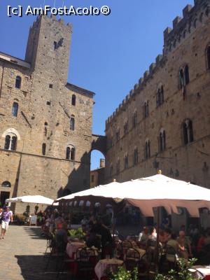 [P05] Piazza dei Priori » foto by Dana.S
 - 
<span class="allrVoted glyphicon glyphicon-heart hidden" id="av789429"></span>
<a class="m-l-10 hidden" id="sv789429" onclick="voting_Foto_DelVot(,789429,21018)" role="button">șterge vot <span class="glyphicon glyphicon-remove"></span></a>
<a id="v9789429" class=" c-red"  onclick="voting_Foto_SetVot(789429)" role="button"><span class="glyphicon glyphicon-heart-empty"></span> <b>LIKE</b> = Votează poza</a> <img class="hidden"  id="f789429W9" src="/imagini/loader.gif" border="0" /><span class="AjErrMes hidden" id="e789429ErM"></span>