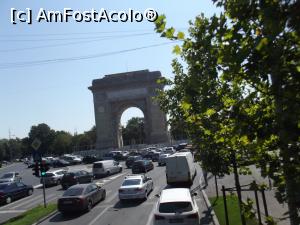 [P03] Bucharest City Tour - Arcul de Triumf » foto by mishu
 - 
<span class="allrVoted glyphicon glyphicon-heart hidden" id="av790198"></span>
<a class="m-l-10 hidden" id="sv790198" onclick="voting_Foto_DelVot(,790198,21034)" role="button">șterge vot <span class="glyphicon glyphicon-remove"></span></a>
<a id="v9790198" class=" c-red"  onclick="voting_Foto_SetVot(790198)" role="button"><span class="glyphicon glyphicon-heart-empty"></span> <b>LIKE</b> = Votează poza</a> <img class="hidden"  id="f790198W9" src="/imagini/loader.gif" border="0" /><span class="AjErrMes hidden" id="e790198ErM"></span>