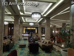 [P09] Lobby hotel » foto by mondo_76
 - 
<span class="allrVoted glyphicon glyphicon-heart hidden" id="av1216199"></span>
<a class="m-l-10 hidden" id="sv1216199" onclick="voting_Foto_DelVot(,1216199,21059)" role="button">șterge vot <span class="glyphicon glyphicon-remove"></span></a>
<a id="v91216199" class=" c-red"  onclick="voting_Foto_SetVot(1216199)" role="button"><span class="glyphicon glyphicon-heart-empty"></span> <b>LIKE</b> = Votează poza</a> <img class="hidden"  id="f1216199W9" src="/imagini/loader.gif" border="0" /><span class="AjErrMes hidden" id="e1216199ErM"></span>