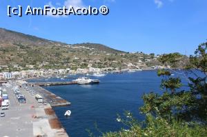 [P04] Mic port in Lipari » foto by giuliani
 - 
<span class="allrVoted glyphicon glyphicon-heart hidden" id="av792307"></span>
<a class="m-l-10 hidden" id="sv792307" onclick="voting_Foto_DelVot(,792307,21065)" role="button">șterge vot <span class="glyphicon glyphicon-remove"></span></a>
<a id="v9792307" class=" c-red"  onclick="voting_Foto_SetVot(792307)" role="button"><span class="glyphicon glyphicon-heart-empty"></span> <b>LIKE</b> = Votează poza</a> <img class="hidden"  id="f792307W9" src="/imagini/loader.gif" border="0" /><span class="AjErrMes hidden" id="e792307ErM"></span>