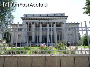 [P18] Palatul de Justiție - Caracal.  » foto by tata123 🔱
 - 
<span class="allrVoted glyphicon glyphicon-heart hidden" id="av1083970"></span>
<a class="m-l-10 hidden" id="sv1083970" onclick="voting_Foto_DelVot(,1083970,21093)" role="button">șterge vot <span class="glyphicon glyphicon-remove"></span></a>
<a id="v91083970" class=" c-red"  onclick="voting_Foto_SetVot(1083970)" role="button"><span class="glyphicon glyphicon-heart-empty"></span> <b>LIKE</b> = Votează poza</a> <img class="hidden"  id="f1083970W9" src="/imagini/loader.gif" border="0" /><span class="AjErrMes hidden" id="e1083970ErM"></span>