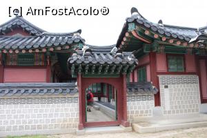 [P29] Seul, Palatul Gyeongbok, Altarul Taewon, curte și poartă interioară » foto by mprofeanu
 - 
<span class="allrVoted glyphicon glyphicon-heart hidden" id="av805285"></span>
<a class="m-l-10 hidden" id="sv805285" onclick="voting_Foto_DelVot(,805285,21214)" role="button">șterge vot <span class="glyphicon glyphicon-remove"></span></a>
<a id="v9805285" class=" c-red"  onclick="voting_Foto_SetVot(805285)" role="button"><span class="glyphicon glyphicon-heart-empty"></span> <b>LIKE</b> = Votează poza</a> <img class="hidden"  id="f805285W9" src="/imagini/loader.gif" border="0" /><span class="AjErrMes hidden" id="e805285ErM"></span>