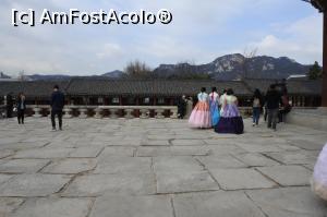 [P06] Fete în hanbok » foto by Tesaria
 - 
<span class="allrVoted glyphicon glyphicon-heart hidden" id="av956220"></span>
<a class="m-l-10 hidden" id="sv956220" onclick="voting_Foto_DelVot(,956220,21214)" role="button">șterge vot <span class="glyphicon glyphicon-remove"></span></a>
<a id="v9956220" class=" c-red"  onclick="voting_Foto_SetVot(956220)" role="button"><span class="glyphicon glyphicon-heart-empty"></span> <b>LIKE</b> = Votează poza</a> <img class="hidden"  id="f956220W9" src="/imagini/loader.gif" border="0" /><span class="AjErrMes hidden" id="e956220ErM"></span>