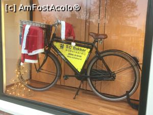 [P15] biciclete,  » foto by pyp392001
 - 
<span class="allrVoted glyphicon glyphicon-heart hidden" id="av821203"></span>
<a class="m-l-10 hidden" id="sv821203" onclick="voting_Foto_DelVot(,821203,21345)" role="button">șterge vot <span class="glyphicon glyphicon-remove"></span></a>
<a id="v9821203" class=" c-red"  onclick="voting_Foto_SetVot(821203)" role="button"><span class="glyphicon glyphicon-heart-empty"></span> <b>LIKE</b> = Votează poza</a> <img class="hidden"  id="f821203W9" src="/imagini/loader.gif" border="0" /><span class="AjErrMes hidden" id="e821203ErM"></span>