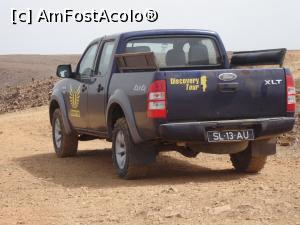 [P13] in fata soferul si ghidul, un cuplu. Noi am preferat in camioneta ca sa avem aer!!!  » foto by nela b
 - 
<span class="allrVoted glyphicon glyphicon-heart hidden" id="av821735"></span>
<a class="m-l-10 hidden" id="sv821735" onclick="voting_Foto_DelVot(,821735,21349)" role="button">șterge vot <span class="glyphicon glyphicon-remove"></span></a>
<a id="v9821735" class=" c-red"  onclick="voting_Foto_SetVot(821735)" role="button"><span class="glyphicon glyphicon-heart-empty"></span> <b>LIKE</b> = Votează poza</a> <img class="hidden"  id="f821735W9" src="/imagini/loader.gif" border="0" /><span class="AjErrMes hidden" id="e821735ErM"></span>