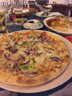 [P13] Pizza cu fructe de mare și Lasagna, Il Basilico » foto by krisstinna
 - 
<span class="allrVoted glyphicon glyphicon-heart hidden" id="av822867"></span>
<a class="m-l-10 hidden" id="sv822867" onclick="voting_Foto_DelVot(,822867,21354)" role="button">șterge vot <span class="glyphicon glyphicon-remove"></span></a>
<a id="v9822867" class=" c-red"  onclick="voting_Foto_SetVot(822867)" role="button"><span class="glyphicon glyphicon-heart-empty"></span> <b>LIKE</b> = Votează poza</a> <img class="hidden"  id="f822867W9" src="/imagini/loader.gif" border="0" /><span class="AjErrMes hidden" id="e822867ErM"></span>