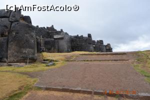 [P42] O ultima poza inainte de iesirea de la Saqsaywaman » foto by Pușcașu Marin
 - 
<span class="allrVoted glyphicon glyphicon-heart hidden" id="av920947"></span>
<a class="m-l-10 hidden" id="sv920947" onclick="voting_Foto_DelVot(,920947,21384)" role="button">șterge vot <span class="glyphicon glyphicon-remove"></span></a>
<a id="v9920947" class=" c-red"  onclick="voting_Foto_SetVot(920947)" role="button"><span class="glyphicon glyphicon-heart-empty"></span> <b>LIKE</b> = Votează poza</a> <img class="hidden"  id="f920947W9" src="/imagini/loader.gif" border="0" /><span class="AjErrMes hidden" id="e920947ErM"></span>