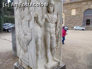 [P10] Soclul pe care este așezat dacul vârstnic » foto by mihaelavoicu
 - 
<span class="allrVoted glyphicon glyphicon-heart hidden" id="av920060"></span>
<a class="m-l-10 hidden" id="sv920060" onclick="voting_Foto_DelVot(,920060,21403)" role="button">șterge vot <span class="glyphicon glyphicon-remove"></span></a>
<a id="v9920060" class=" c-red"  onclick="voting_Foto_SetVot(920060)" role="button"><span class="glyphicon glyphicon-heart-empty"></span> <b>LIKE</b> = Votează poza</a> <img class="hidden"  id="f920060W9" src="/imagini/loader.gif" border="0" /><span class="AjErrMes hidden" id="e920060ErM"></span>