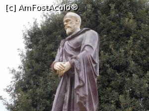 [P05] Dacul cel vârstnic. Poartă cușmă și opinci. » foto by mihaelavoicu
 - 
<span class="allrVoted glyphicon glyphicon-heart hidden" id="av920030"></span>
<a class="m-l-10 hidden" id="sv920030" onclick="voting_Foto_DelVot(,920030,21403)" role="button">șterge vot <span class="glyphicon glyphicon-remove"></span></a>
<a id="v9920030" class=" c-red"  onclick="voting_Foto_SetVot(920030)" role="button"><span class="glyphicon glyphicon-heart-empty"></span> <b>LIKE</b> = Votează poza</a> <img class="hidden"  id="f920030W9" src="/imagini/loader.gif" border="0" /><span class="AjErrMes hidden" id="e920030ErM"></span>