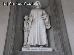 [P02] Piazzale degli Uffizi. Lorenzo Magnificul și fratele mai mic, Giuliano. » foto by mihaelavoicu
 - 
<span class="allrVoted glyphicon glyphicon-heart hidden" id="av1027807"></span>
<a class="m-l-10 hidden" id="sv1027807" onclick="voting_Foto_DelVot(,1027807,21403)" role="button">șterge vot <span class="glyphicon glyphicon-remove"></span></a>
<a id="v91027807" class=" c-red"  onclick="voting_Foto_SetVot(1027807)" role="button"><span class="glyphicon glyphicon-heart-empty"></span> <b>LIKE</b> = Votează poza</a> <img class="hidden"  id="f1027807W9" src="/imagini/loader.gif" border="0" /><span class="AjErrMes hidden" id="e1027807ErM"></span>
