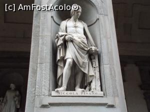 [P04] Piazzale dei Uffizi.  » foto by mihaelavoicu
 - 
<span class="allrVoted glyphicon glyphicon-heart hidden" id="av1027809"></span>
<a class="m-l-10 hidden" id="sv1027809" onclick="voting_Foto_DelVot(,1027809,21403)" role="button">șterge vot <span class="glyphicon glyphicon-remove"></span></a>
<a id="v91027809" class=" c-red"  onclick="voting_Foto_SetVot(1027809)" role="button"><span class="glyphicon glyphicon-heart-empty"></span> <b>LIKE</b> = Votează poza</a> <img class="hidden"  id="f1027809W9" src="/imagini/loader.gif" border="0" /><span class="AjErrMes hidden" id="e1027809ErM"></span>