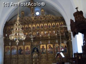 [P07] Interiorul bisericii » foto by adrianaglogo
 - 
<span class="allrVoted glyphicon glyphicon-heart hidden" id="av827069"></span>
<a class="m-l-10 hidden" id="sv827069" onclick="voting_Foto_DelVot(,827069,21413)" role="button">șterge vot <span class="glyphicon glyphicon-remove"></span></a>
<a id="v9827069" class=" c-red"  onclick="voting_Foto_SetVot(827069)" role="button"><span class="glyphicon glyphicon-heart-empty"></span> <b>LIKE</b> = Votează poza</a> <img class="hidden"  id="f827069W9" src="/imagini/loader.gif" border="0" /><span class="AjErrMes hidden" id="e827069ErM"></span>
