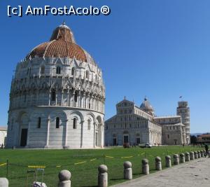 [P08] Baptisteriul,Domul din Pisa » foto by rsimona
 - 
<span class="allrVoted glyphicon glyphicon-heart hidden" id="av829797"></span>
<a class="m-l-10 hidden" id="sv829797" onclick="voting_Foto_DelVot(,829797,21466)" role="button">șterge vot <span class="glyphicon glyphicon-remove"></span></a>
<a id="v9829797" class=" c-red"  onclick="voting_Foto_SetVot(829797)" role="button"><span class="glyphicon glyphicon-heart-empty"></span> <b>LIKE</b> = Votează poza</a> <img class="hidden"  id="f829797W9" src="/imagini/loader.gif" border="0" /><span class="AjErrMes hidden" id="e829797ErM"></span>