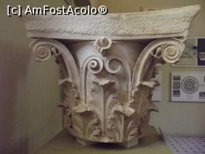 [P37] Capitel în stil corintic de la Tholos » foto by irinad
 - 
<span class="allrVoted glyphicon glyphicon-heart hidden" id="av829872"></span>
<a class="m-l-10 hidden" id="sv829872" onclick="voting_Foto_DelVot(,829872,21467)" role="button">șterge vot <span class="glyphicon glyphicon-remove"></span></a>
<a id="v9829872" class=" c-red"  onclick="voting_Foto_SetVot(829872)" role="button"><span class="glyphicon glyphicon-heart-empty"></span> <b>LIKE</b> = Votează poza</a> <img class="hidden"  id="f829872W9" src="/imagini/loader.gif" border="0" /><span class="AjErrMes hidden" id="e829872ErM"></span>