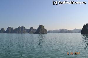 [P22] la revedere halong bay!!  » foto by andreea72
 - 
<span class="allrVoted glyphicon glyphicon-heart hidden" id="av610046"></span>
<a class="m-l-10 hidden" id="sv610046" onclick="voting_Foto_DelVot(,610046,21495)" role="button">șterge vot <span class="glyphicon glyphicon-remove"></span></a>
<a id="v9610046" class=" c-red"  onclick="voting_Foto_SetVot(610046)" role="button"><span class="glyphicon glyphicon-heart-empty"></span> <b>LIKE</b> = Votează poza</a> <img class="hidden"  id="f610046W9" src="/imagini/loader.gif" border="0" /><span class="AjErrMes hidden" id="e610046ErM"></span>