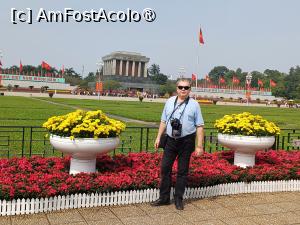 [P04] Hanoi - Mausoleul lui Ho Chi Minh ... mă rog ... ce se vede din el din cauza mea » foto by Pușcașu Marin
 - 
<span class="allrVoted glyphicon glyphicon-heart hidden" id="av1422857"></span>
<a class="m-l-10 hidden" id="sv1422857" onclick="voting_Foto_DelVot(,1422857,21495)" role="button">șterge vot <span class="glyphicon glyphicon-remove"></span></a>
<a id="v91422857" class=" c-red"  onclick="voting_Foto_SetVot(1422857)" role="button"><span class="glyphicon glyphicon-heart-empty"></span> <b>LIKE</b> = Votează poza</a> <img class="hidden"  id="f1422857W9" src="/imagini/loader.gif" border="0" /><span class="AjErrMes hidden" id="e1422857ErM"></span>