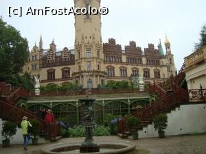 [P02] Detaliu din latura de est a Palatului Schwerin, ultima resedinta a ducilor de Mecklenburg -Oranjeria » foto by mireille
 - 
<span class="allrVoted glyphicon glyphicon-heart hidden" id="av832206"></span>
<a class="m-l-10 hidden" id="sv832206" onclick="voting_Foto_DelVot(,832206,21511)" role="button">șterge vot <span class="glyphicon glyphicon-remove"></span></a>
<a id="v9832206" class=" c-red"  onclick="voting_Foto_SetVot(832206)" role="button"><span class="glyphicon glyphicon-heart-empty"></span> <b>LIKE</b> = Votează poza</a> <img class="hidden"  id="f832206W9" src="/imagini/loader.gif" border="0" /><span class="AjErrMes hidden" id="e832206ErM"></span>