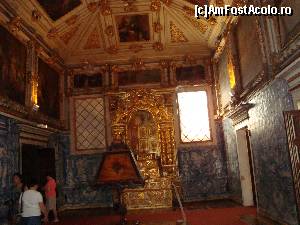 [P12] Imagine din superba biserica din interiorul muzeului, panourile albastre cu azulejos sunt lovitura de gratie estetica » foto by mireille
 - 
<span class="allrVoted glyphicon glyphicon-heart hidden" id="av510300"></span>
<a class="m-l-10 hidden" id="sv510300" onclick="voting_Foto_DelVot(,510300,21518)" role="button">șterge vot <span class="glyphicon glyphicon-remove"></span></a>
<a id="v9510300" class=" c-red"  onclick="voting_Foto_SetVot(510300)" role="button"><span class="glyphicon glyphicon-heart-empty"></span> <b>LIKE</b> = Votează poza</a> <img class="hidden"  id="f510300W9" src="/imagini/loader.gif" border="0" /><span class="AjErrMes hidden" id="e510300ErM"></span>