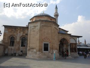 [P51] Konya - Muzeul Mevlana.  » foto by iulianic
 - 
<span class="allrVoted glyphicon glyphicon-heart hidden" id="av1122846"></span>
<a class="m-l-10 hidden" id="sv1122846" onclick="voting_Foto_DelVot(,1122846,21544)" role="button">șterge vot <span class="glyphicon glyphicon-remove"></span></a>
<a id="v91122846" class=" c-red"  onclick="voting_Foto_SetVot(1122846)" role="button"><span class="glyphicon glyphicon-heart-empty"></span> <b>LIKE</b> = Votează poza</a> <img class="hidden"  id="f1122846W9" src="/imagini/loader.gif" border="0" /><span class="AjErrMes hidden" id="e1122846ErM"></span>