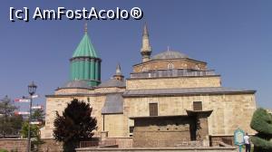 [P11] Mausoleul Mevlana si Moscheea Masjid cu cupola verde (kibab”ulaktab). » foto by ovidiuyepi
 - 
<span class="allrVoted glyphicon glyphicon-heart hidden" id="av1161004"></span>
<a class="m-l-10 hidden" id="sv1161004" onclick="voting_Foto_DelVot(,1161004,21544)" role="button">șterge vot <span class="glyphicon glyphicon-remove"></span></a>
<a id="v91161004" class=" c-red"  onclick="voting_Foto_SetVot(1161004)" role="button"><span class="glyphicon glyphicon-heart-empty"></span> <b>LIKE</b> = Votează poza</a> <img class="hidden"  id="f1161004W9" src="/imagini/loader.gif" border="0" /><span class="AjErrMes hidden" id="e1161004ErM"></span>