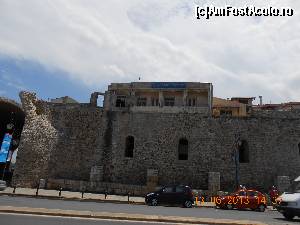 [P04] Heraklion, Zidurile orașului.  » foto by Rodel
 - 
<span class="allrVoted glyphicon glyphicon-heart hidden" id="av504504"></span>
<a class="m-l-10 hidden" id="sv504504" onclick="voting_Foto_DelVot(,504504,21557)" role="button">șterge vot <span class="glyphicon glyphicon-remove"></span></a>
<a id="v9504504" class=" c-red"  onclick="voting_Foto_SetVot(504504)" role="button"><span class="glyphicon glyphicon-heart-empty"></span> <b>LIKE</b> = Votează poza</a> <img class="hidden"  id="f504504W9" src="/imagini/loader.gif" border="0" /><span class="AjErrMes hidden" id="e504504ErM"></span>