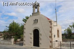 [P51] Creta, Satul Argyroupoli, Bisericuța de aproape de intersecția spre Lappa Antică » foto by mprofeanu
 - 
<span class="allrVoted glyphicon glyphicon-heart hidden" id="av1287963"></span>
<a class="m-l-10 hidden" id="sv1287963" onclick="voting_Foto_DelVot(,1287963,21565)" role="button">șterge vot <span class="glyphicon glyphicon-remove"></span></a>
<a id="v91287963" class=" c-red"  onclick="voting_Foto_SetVot(1287963)" role="button"><span class="glyphicon glyphicon-heart-empty"></span> <b>LIKE</b> = Votează poza</a> <img class="hidden"  id="f1287963W9" src="/imagini/loader.gif" border="0" /><span class="AjErrMes hidden" id="e1287963ErM"></span>