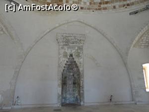 [P23] Moscheea Ibrahim Han-interior. » foto by maryka
 - 
<span class="allrVoted glyphicon glyphicon-heart hidden" id="av1199208"></span>
<a class="m-l-10 hidden" id="sv1199208" onclick="voting_Foto_DelVot(,1199208,21565)" role="button">șterge vot <span class="glyphicon glyphicon-remove"></span></a>
<a id="v91199208" class=" c-red"  onclick="voting_Foto_SetVot(1199208)" role="button"><span class="glyphicon glyphicon-heart-empty"></span> <b>LIKE</b> = Votează poza</a> <img class="hidden"  id="f1199208W9" src="/imagini/loader.gif" border="0" /><span class="AjErrMes hidden" id="e1199208ErM"></span>