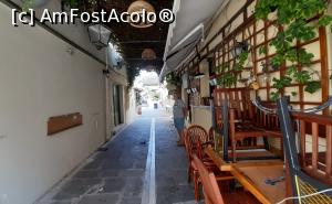 [P05] Orașul Vechi - alee cu mese și scaune de taverne îngrămădite unele peste altele, în așteptarea unor vremuri mai bune. » foto by Carmen Ion
 - 
<span class="allrVoted glyphicon glyphicon-heart hidden" id="av1206373"></span>
<a class="m-l-10 hidden" id="sv1206373" onclick="voting_Foto_DelVot(,1206373,21565)" role="button">șterge vot <span class="glyphicon glyphicon-remove"></span></a>
<a id="v91206373" class=" c-red"  onclick="voting_Foto_SetVot(1206373)" role="button"><span class="glyphicon glyphicon-heart-empty"></span> <b>LIKE</b> = Votează poza</a> <img class="hidden"  id="f1206373W9" src="/imagini/loader.gif" border="0" /><span class="AjErrMes hidden" id="e1206373ErM"></span>