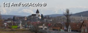 [P05] Cetatea Hosman-in fundal muntii Fagaras » foto by AZE
 - 
<span class="allrVoted glyphicon glyphicon-heart hidden" id="av838201"></span>
<a class="m-l-10 hidden" id="sv838201" onclick="voting_Foto_DelVot(,838201,21647)" role="button">șterge vot <span class="glyphicon glyphicon-remove"></span></a>
<a id="v9838201" class=" c-red"  onclick="voting_Foto_SetVot(838201)" role="button"><span class="glyphicon glyphicon-heart-empty"></span> <b>LIKE</b> = Votează poza</a> <img class="hidden"  id="f838201W9" src="/imagini/loader.gif" border="0" /><span class="AjErrMes hidden" id="e838201ErM"></span>