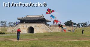 [P07] Inaltarea zmeelor, cea mai potrivita activitate in aceasta zona deschisa, este un prilej de a invata despre miscarea curentilor de aer dar si de a te destinde. Acest sport se practica in special la inceputul anului, cand se crede ca zborul unui zmeu aduce norocul si ajuta la alungarea ghinionului. » foto by geani anto
 - 
<span class="allrVoted glyphicon glyphicon-heart hidden" id="av1518478"></span>
<a class="m-l-10 hidden" id="sv1518478" onclick="voting_Foto_DelVot(,1518478,21685)" role="button">șterge vot <span class="glyphicon glyphicon-remove"></span></a>
<a id="v91518478" class=" c-red"  onclick="voting_Foto_SetVot(1518478)" role="button"><span class="glyphicon glyphicon-heart-empty"></span> <b>LIKE</b> = Votează poza</a> <img class="hidden"  id="f1518478W9" src="/imagini/loader.gif" border="0" /><span class="AjErrMes hidden" id="e1518478ErM"></span>