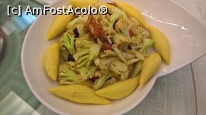 [P16] Chifle chinezesti la abur cu legume » foto by AZE
 - 
<span class="allrVoted glyphicon glyphicon-heart hidden" id="av854302"></span>
<a class="m-l-10 hidden" id="sv854302" onclick="voting_Foto_DelVot(,854302,21754)" role="button">șterge vot <span class="glyphicon glyphicon-remove"></span></a>
<a id="v9854302" class=" c-red"  onclick="voting_Foto_SetVot(854302)" role="button"><span class="glyphicon glyphicon-heart-empty"></span> <b>LIKE</b> = Votează poza</a> <img class="hidden"  id="f854302W9" src="/imagini/loader.gif" border="0" /><span class="AjErrMes hidden" id="e854302ErM"></span>