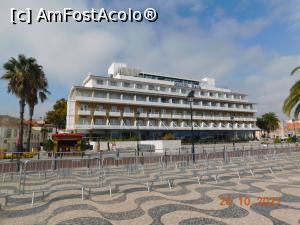 [P30] Hotel Baia şi centrul info din Cascais » foto by irinad
 - 
<span class="allrVoted glyphicon glyphicon-heart hidden" id="av1290016"></span>
<a class="m-l-10 hidden" id="sv1290016" onclick="voting_Foto_DelVot(,1290016,21757)" role="button">șterge vot <span class="glyphicon glyphicon-remove"></span></a>
<a id="v91290016" class=" c-red"  onclick="voting_Foto_SetVot(1290016)" role="button"><span class="glyphicon glyphicon-heart-empty"></span> <b>LIKE</b> = Votează poza</a> <img class="hidden"  id="f1290016W9" src="/imagini/loader.gif" border="0" /><span class="AjErrMes hidden" id="e1290016ErM"></span>