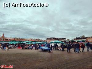 [P23] Un colț din piața Jemaa-el-Fna » foto by Costi
 - 
<span class="allrVoted glyphicon glyphicon-heart hidden" id="av845939"></span>
<a class="m-l-10 hidden" id="sv845939" onclick="voting_Foto_DelVot(,845939,21779)" role="button">șterge vot <span class="glyphicon glyphicon-remove"></span></a>
<a id="v9845939" class=" c-red"  onclick="voting_Foto_SetVot(845939)" role="button"><span class="glyphicon glyphicon-heart-empty"></span> <b>LIKE</b> = Votează poza</a> <img class="hidden"  id="f845939W9" src="/imagini/loader.gif" border="0" /><span class="AjErrMes hidden" id="e845939ErM"></span>