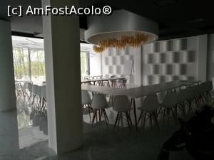 [P22] Restaurantul Mediteranean, deocamdată sală de conferințe » foto by crismis
 - 
<span class="allrVoted glyphicon glyphicon-heart hidden" id="av855768"></span>
<a class="m-l-10 hidden" id="sv855768" onclick="voting_Foto_DelVot(,855768,21917)" role="button">șterge vot <span class="glyphicon glyphicon-remove"></span></a>
<a id="v9855768" class=" c-red"  onclick="voting_Foto_SetVot(855768)" role="button"><span class="glyphicon glyphicon-heart-empty"></span> <b>LIKE</b> = Votează poza</a> <img class="hidden"  id="f855768W9" src="/imagini/loader.gif" border="0" /><span class="AjErrMes hidden" id="e855768ErM"></span>