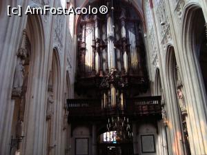 [P30] Catedrala orasului -detaliu interior » foto by mireille
 - 
<span class="allrVoted glyphicon glyphicon-heart hidden" id="av857219"></span>
<a class="m-l-10 hidden" id="sv857219" onclick="voting_Foto_DelVot(,857219,21937)" role="button">șterge vot <span class="glyphicon glyphicon-remove"></span></a>
<a id="v9857219" class=" c-red"  onclick="voting_Foto_SetVot(857219)" role="button"><span class="glyphicon glyphicon-heart-empty"></span> <b>LIKE</b> = Votează poza</a> <img class="hidden"  id="f857219W9" src="/imagini/loader.gif" border="0" /><span class="AjErrMes hidden" id="e857219ErM"></span>