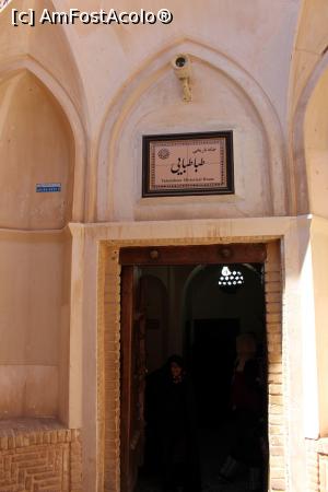 [P16] Kashan, Casa Tabatabaei, intrarea și coridorul în trepte » foto by mprofeanu
 - 
<span class="allrVoted glyphicon glyphicon-heart hidden" id="av860698"></span>
<a class="m-l-10 hidden" id="sv860698" onclick="voting_Foto_DelVot(,860698,21942)" role="button">șterge vot <span class="glyphicon glyphicon-remove"></span></a>
<a id="v9860698" class=" c-red"  onclick="voting_Foto_SetVot(860698)" role="button"><span class="glyphicon glyphicon-heart-empty"></span> <b>LIKE</b> = Votează poza</a> <img class="hidden"  id="f860698W9" src="/imagini/loader.gif" border="0" /><span class="AjErrMes hidden" id="e860698ErM"></span>