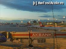 [P69] Aeroportul Atatürk pe seara. » foto by TraianS
 - 
<span class="allrVoted glyphicon glyphicon-heart hidden" id="av321295"></span>
<a class="m-l-10 hidden" id="sv321295" onclick="voting_Foto_DelVot(,321295,21951)" role="button">șterge vot <span class="glyphicon glyphicon-remove"></span></a>
<a id="v9321295" class=" c-red"  onclick="voting_Foto_SetVot(321295)" role="button"><span class="glyphicon glyphicon-heart-empty"></span> <b>LIKE</b> = Votează poza</a> <img class="hidden"  id="f321295W9" src="/imagini/loader.gif" border="0" /><span class="AjErrMes hidden" id="e321295ErM"></span>