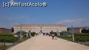 [P01] Reggia di Caserta - cel mai mare palat al Italiei.  » foto by Aurici
 - 
<span class="allrVoted glyphicon glyphicon-heart hidden" id="av859393"></span>
<a class="m-l-10 hidden" id="sv859393" onclick="voting_Foto_DelVot(,859393,21978)" role="button">șterge vot <span class="glyphicon glyphicon-remove"></span></a>
<a id="v9859393" class=" c-red"  onclick="voting_Foto_SetVot(859393)" role="button"><span class="glyphicon glyphicon-heart-empty"></span> <b>LIKE</b> = Votează poza</a> <img class="hidden"  id="f859393W9" src="/imagini/loader.gif" border="0" /><span class="AjErrMes hidden" id="e859393ErM"></span>