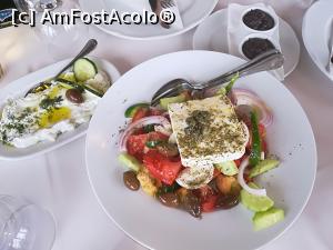 [P12] Delphi - taverna To Patriko Mas » foto by Cris
 - 
<span class="allrVoted glyphicon glyphicon-heart hidden" id="av867476"></span>
<a class="m-l-10 hidden" id="sv867476" onclick="voting_Foto_DelVot(,867476,22104)" role="button">șterge vot <span class="glyphicon glyphicon-remove"></span></a>
<a id="v9867476" class=" c-red"  onclick="voting_Foto_SetVot(867476)" role="button"><span class="glyphicon glyphicon-heart-empty"></span> <b>LIKE</b> = Votează poza</a> <img class="hidden"  id="f867476W9" src="/imagini/loader.gif" border="0" /><span class="AjErrMes hidden" id="e867476ErM"></span>