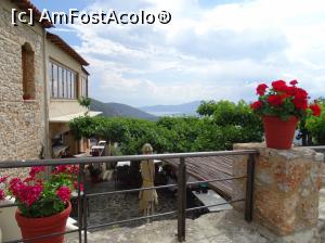 [P17] Delphi - taverna To Patriko Mas » foto by Cris
 - 
<span class="allrVoted glyphicon glyphicon-heart hidden" id="av867481"></span>
<a class="m-l-10 hidden" id="sv867481" onclick="voting_Foto_DelVot(,867481,22104)" role="button">șterge vot <span class="glyphicon glyphicon-remove"></span></a>
<a id="v9867481" class=" c-red"  onclick="voting_Foto_SetVot(867481)" role="button"><span class="glyphicon glyphicon-heart-empty"></span> <b>LIKE</b> = Votează poza</a> <img class="hidden"  id="f867481W9" src="/imagini/loader.gif" border="0" /><span class="AjErrMes hidden" id="e867481ErM"></span>