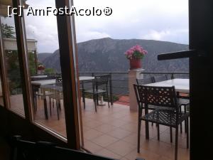 [P23] Delphi - taverna To Patriko Mas » foto by Cris
 - 
<span class="allrVoted glyphicon glyphicon-heart hidden" id="av867487"></span>
<a class="m-l-10 hidden" id="sv867487" onclick="voting_Foto_DelVot(,867487,22104)" role="button">șterge vot <span class="glyphicon glyphicon-remove"></span></a>
<a id="v9867487" class=" c-red"  onclick="voting_Foto_SetVot(867487)" role="button"><span class="glyphicon glyphicon-heart-empty"></span> <b>LIKE</b> = Votează poza</a> <img class="hidden"  id="f867487W9" src="/imagini/loader.gif" border="0" /><span class="AjErrMes hidden" id="e867487ErM"></span>