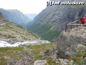 P12 [JUL-2013] Ruta de Aur - Drumul Trolilor, panorama văii văzută de la popasul turistic. 