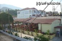 [P08] Restaurantul Georgia ,vazut de la mine din balcon. » foto by georgiana
 - 
<span class="allrVoted glyphicon glyphicon-heart hidden" id="av163930"></span>
<a class="m-l-10 hidden" id="sv163930" onclick="voting_Foto_DelVot(,163930,22239)" role="button">șterge vot <span class="glyphicon glyphicon-remove"></span></a>
<a id="v9163930" class=" c-red"  onclick="voting_Foto_SetVot(163930)" role="button"><span class="glyphicon glyphicon-heart-empty"></span> <b>LIKE</b> = Votează poza</a> <img class="hidden"  id="f163930W9" src="/imagini/loader.gif" border="0" /><span class="AjErrMes hidden" id="e163930ErM"></span>